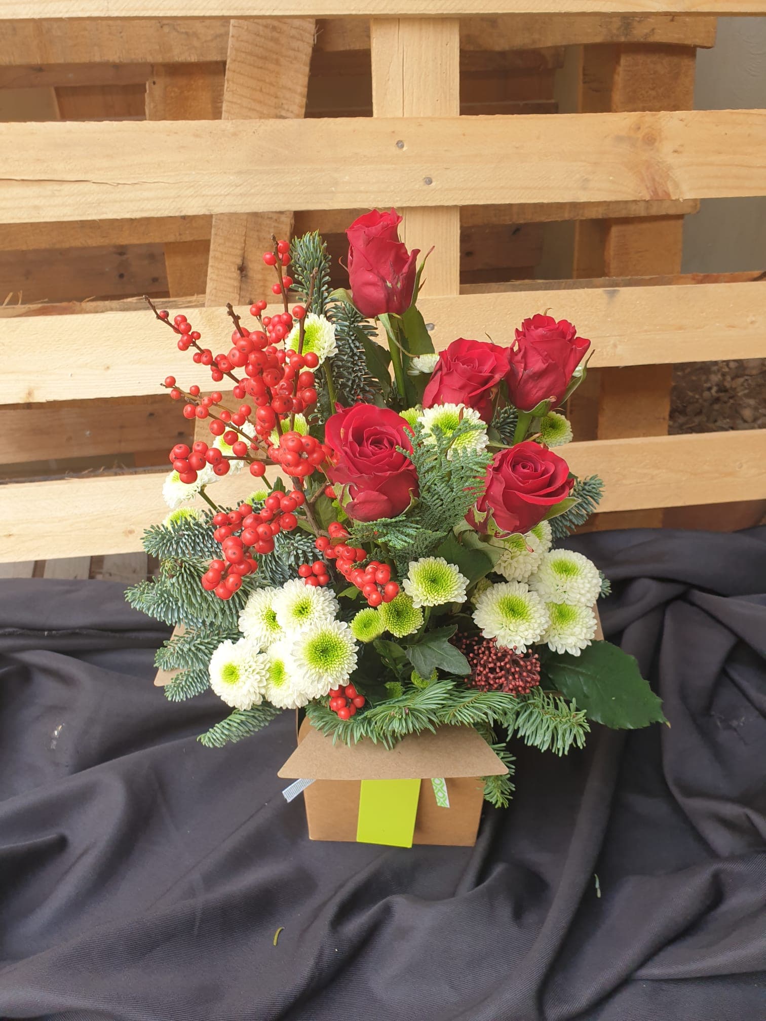 The Floral Designer - flowers - Photo 1